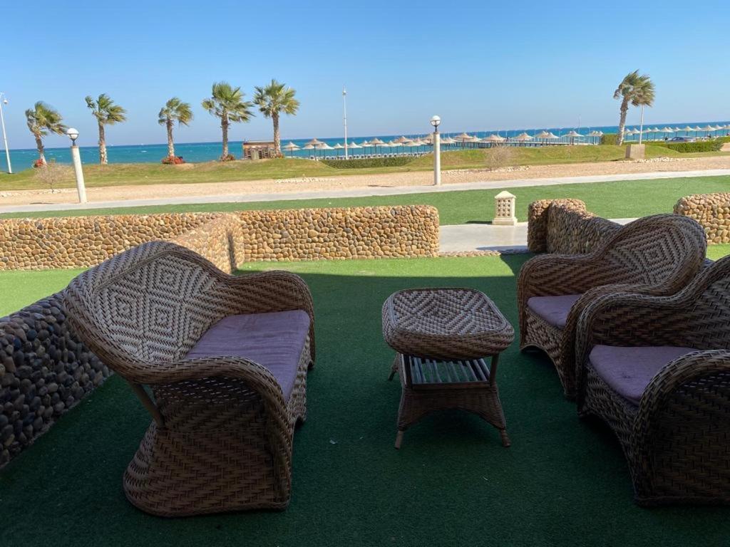 Sea View Chalet With Garden At Porto South Beach - Families Only Ain Sukhna Exteriör bild
