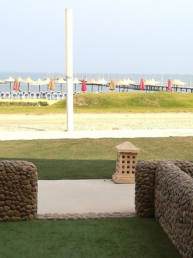 Sea View Chalet With Garden At Porto South Beach - Families Only Ain Sukhna Exteriör bild
